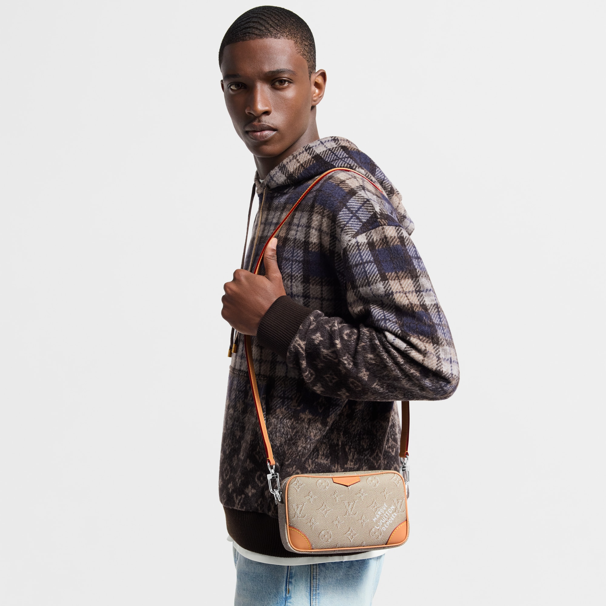 トロカデロ・ウェアラブル ウォレット その他モノグラム｜ルイ